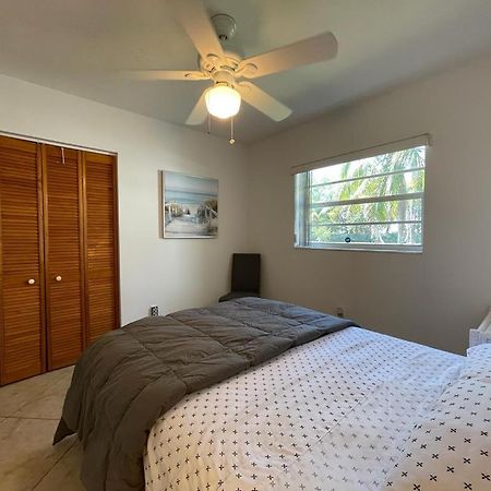 King'S Courtyard View Room Miami Bagian luar foto